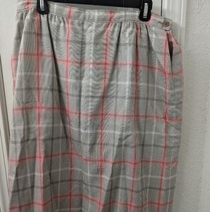 Pendleton A-Line Skirt in Gray and Pink Plaid